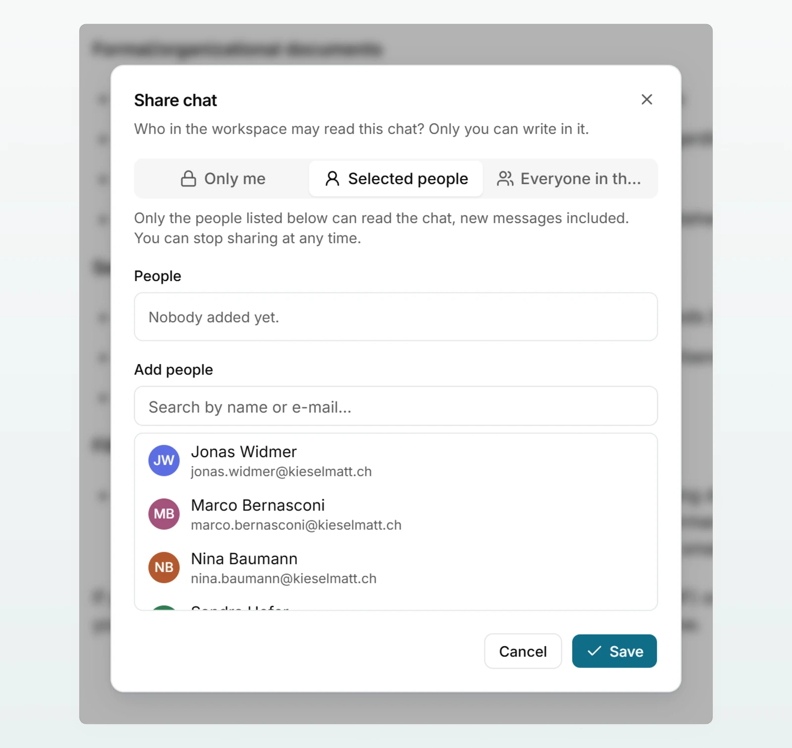 The “Share chat” dialog with “Selected people” chosen and the search for adding colleagues.